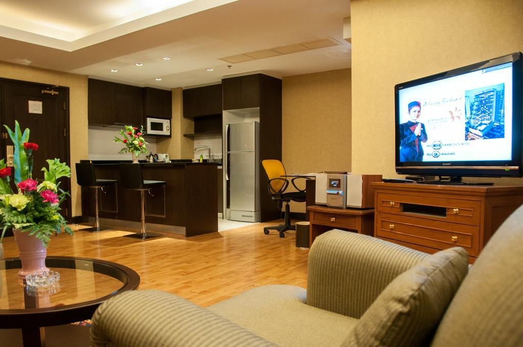 Rembrandt Suites Bangkok Dış mekan fotoğraf