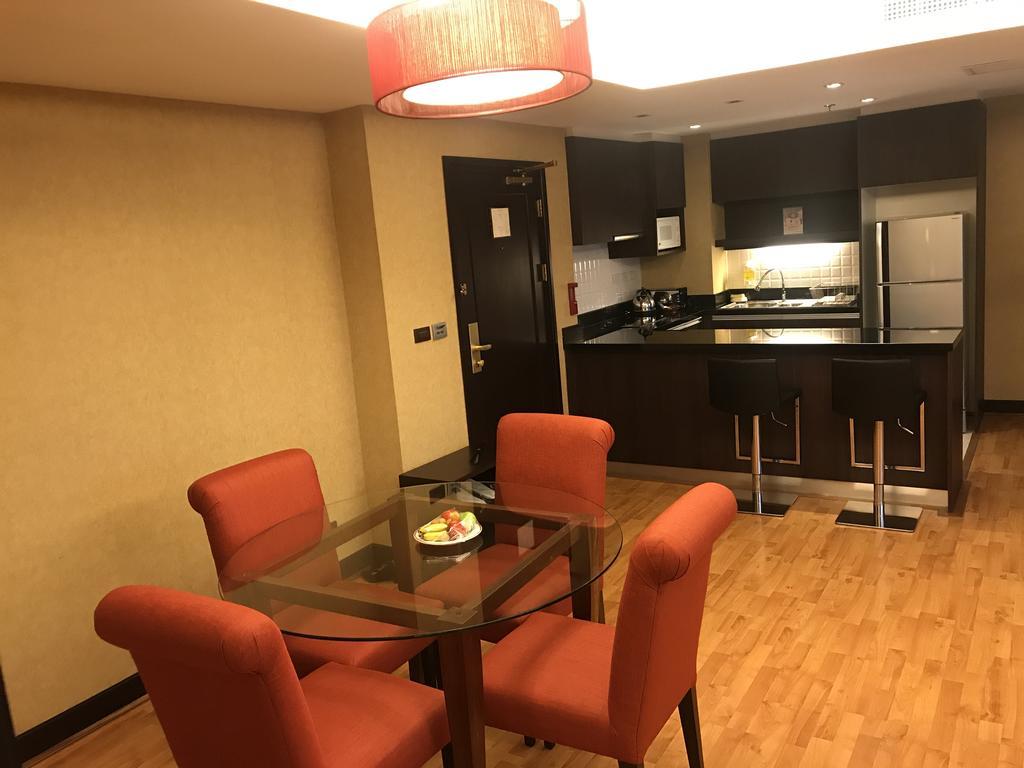 Rembrandt Suites Bangkok Dış mekan fotoğraf